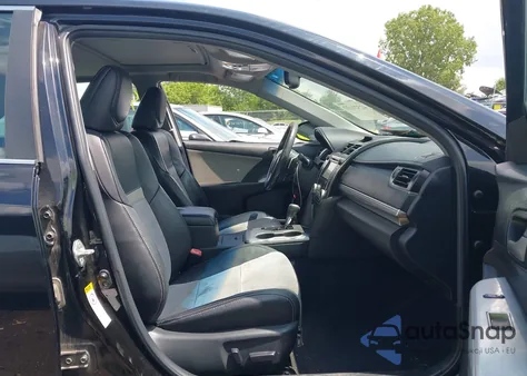 2012 Toyota Camry Se V6/Xle V6 z USA, uszkodzony, nr VIN 4T1BK1FK9CU503195